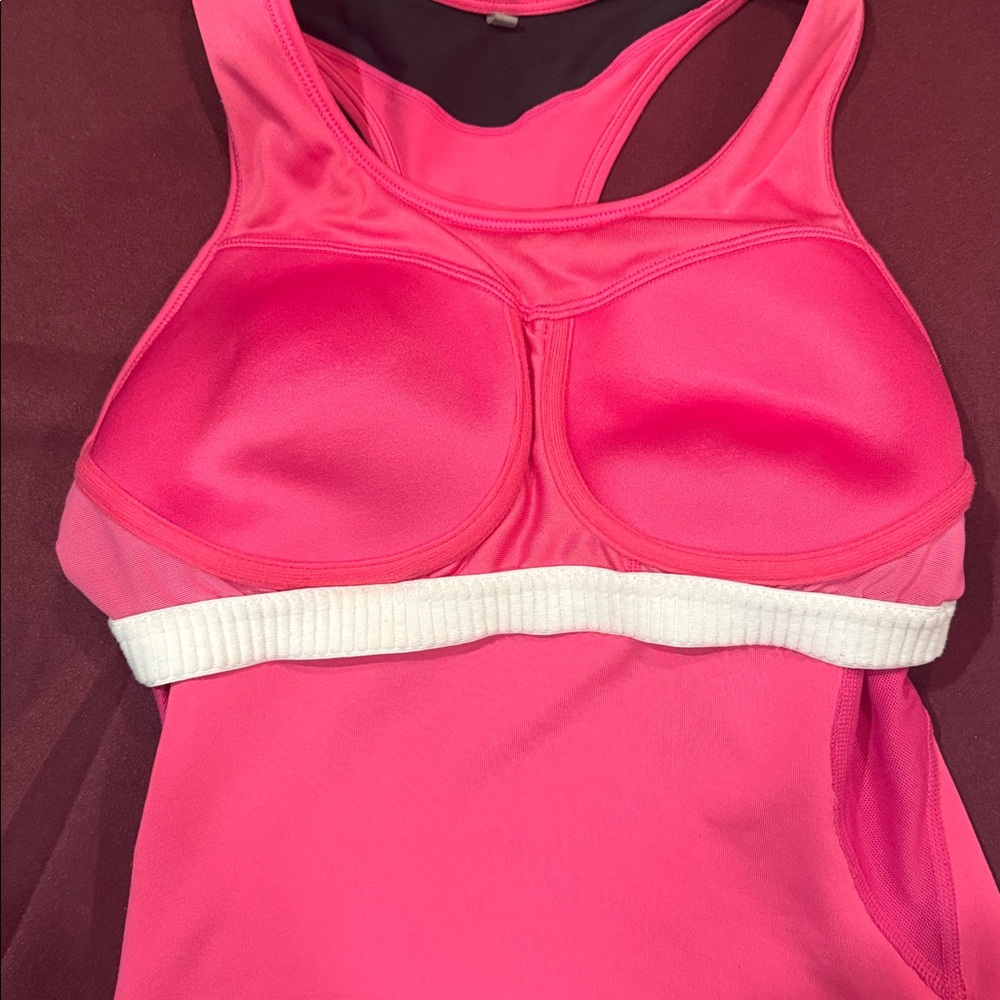 2 Nike Sports Tank Tops - 1 Blue & 1 Pink Tank Top (Pack of 2) - Size M - Picture 14 of 14